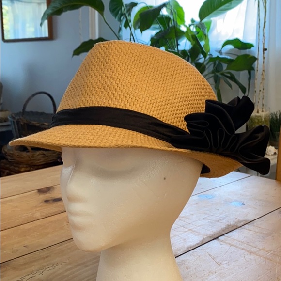 Pugs Gear Accessories - Pugs Gear Straw Fedora with Black Band & Bow